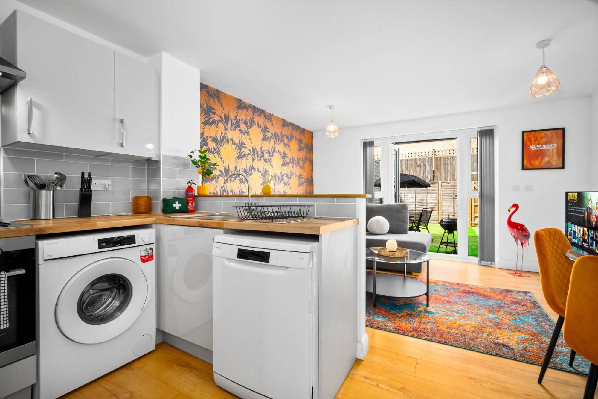 Luxury City Centre 5 Bed House With En-Suite, Bbq, On-Site Parking By Azura Nights 伯明翰 外观 照片