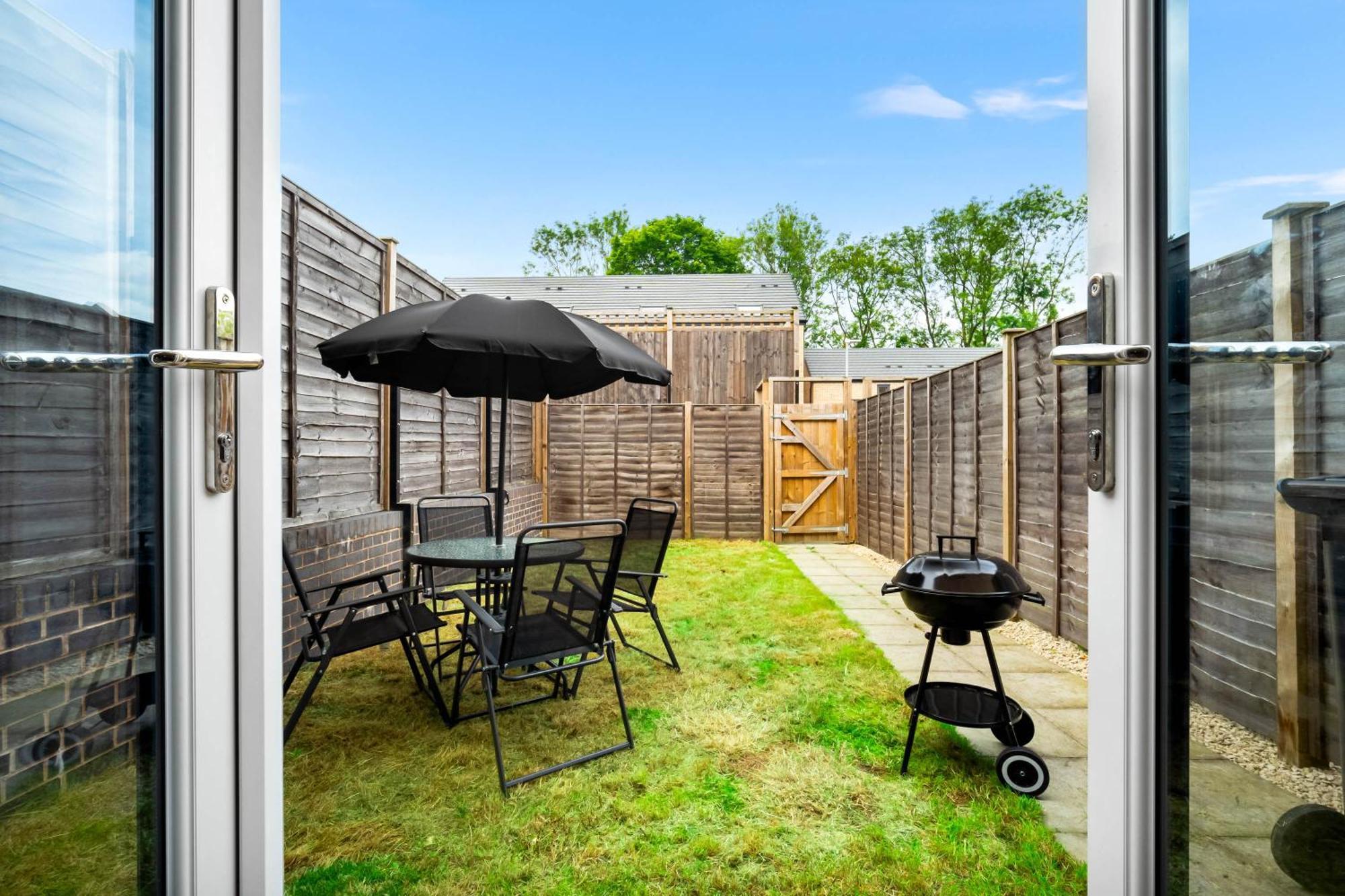 Luxury City Centre 5 Bed House With En-Suite, Bbq, On-Site Parking By Azura Nights 伯明翰 外观 照片